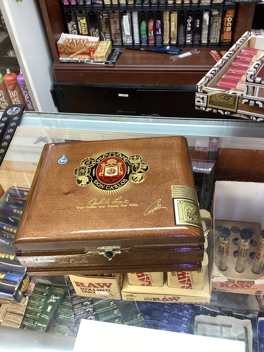 Arturo Fuente Don Carlos double robusto